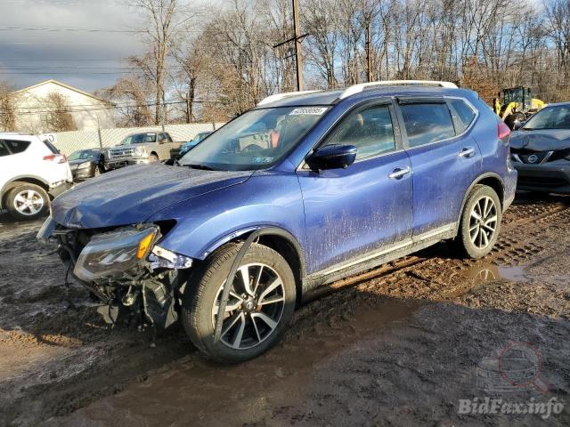 2017 NISSAN ROGUE