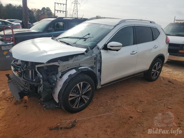2020 Nissan Rogue
