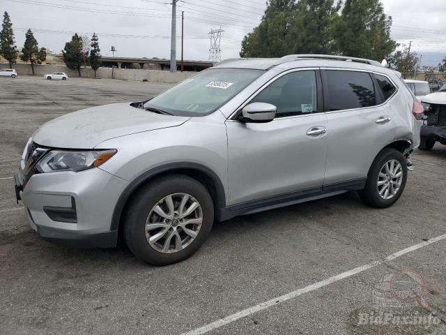 2020 Nissan Rogue
