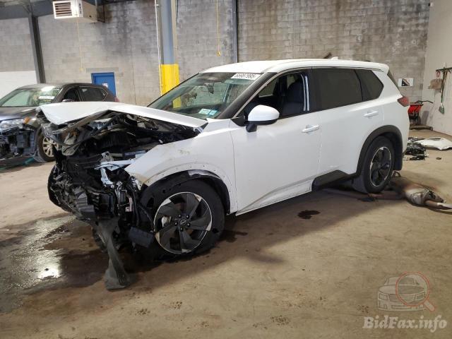 2024 NISSAN ROGUE