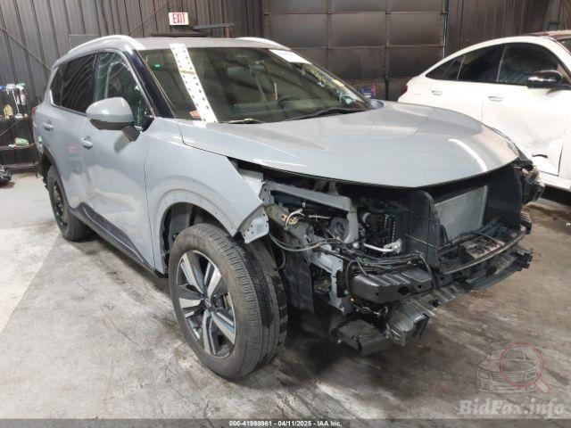 2024 NISSAN ROGUE