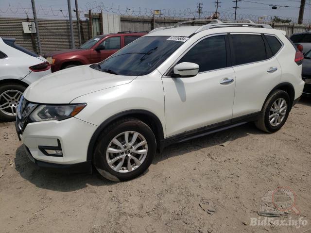 2017 NISSAN ROGUE