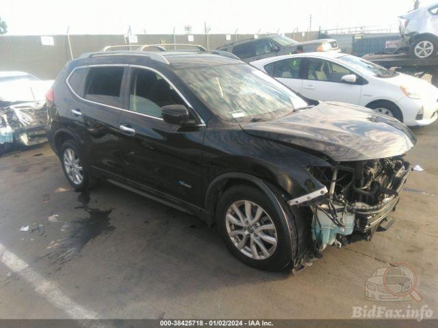 2017 NISSAN ROGUE