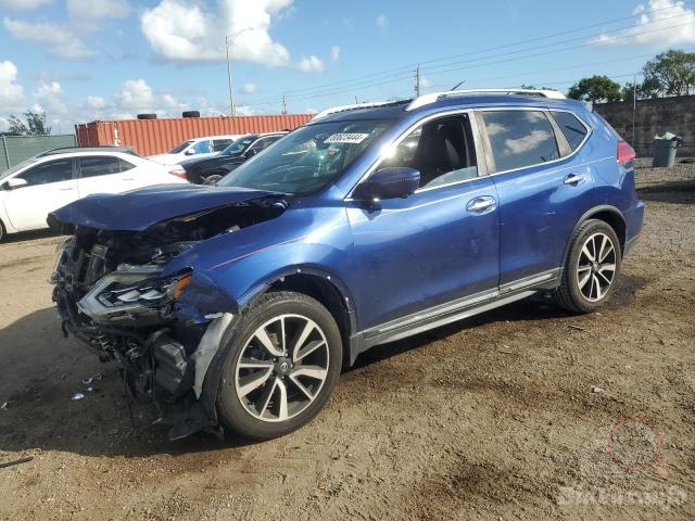 2017 NISSAN ROGUE