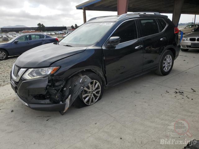 2017 NISSAN ROGUE