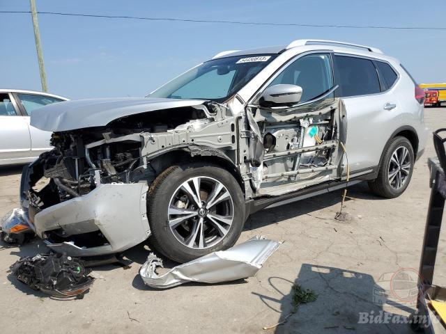 2017 NISSAN ROGUE