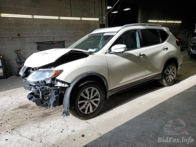 2017 NISSAN ROGUE SV