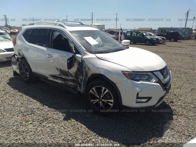 2017 NISSAN ROGUE