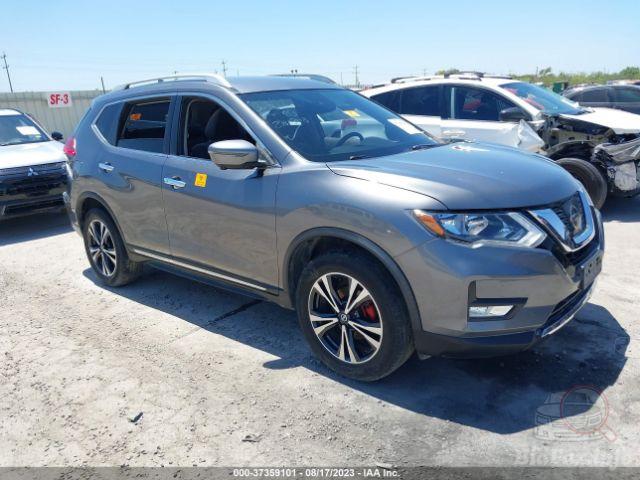 2017 NISSAN ROGUE