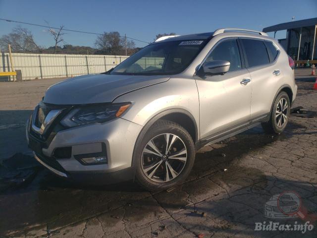 2017 NISSAN ROGUE