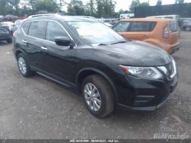 2017 NISSAN ROGUE