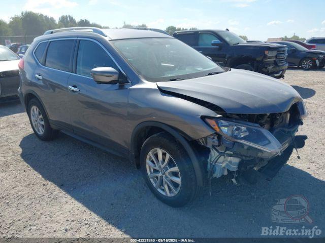 2016 NISSAN ROGUE
